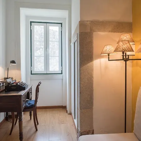 Apartamento Lisboa: O Saraiva